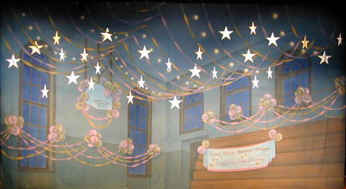 163 Gymnasium_Prom